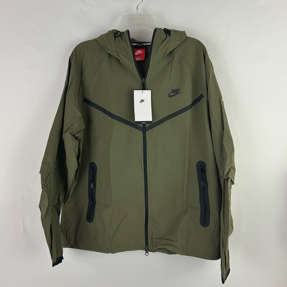 NEW Nike Tech Woven Windbreaker Jacket Men's Medium - Picture 7 of 12